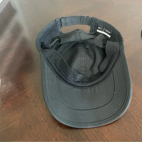 Nike Dri Fit Featherlight Hat Black Unisex Adjustable - Picture 5 of 6